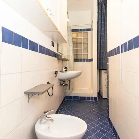 New! Apt A 1km From Don Bosco Bus Station!